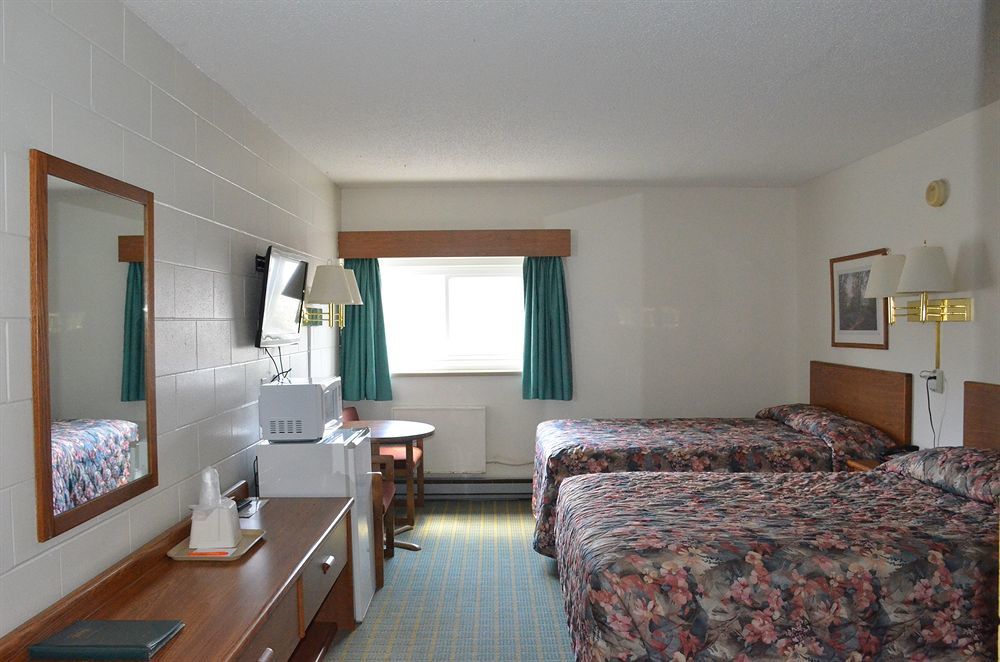 Dakota Hotel